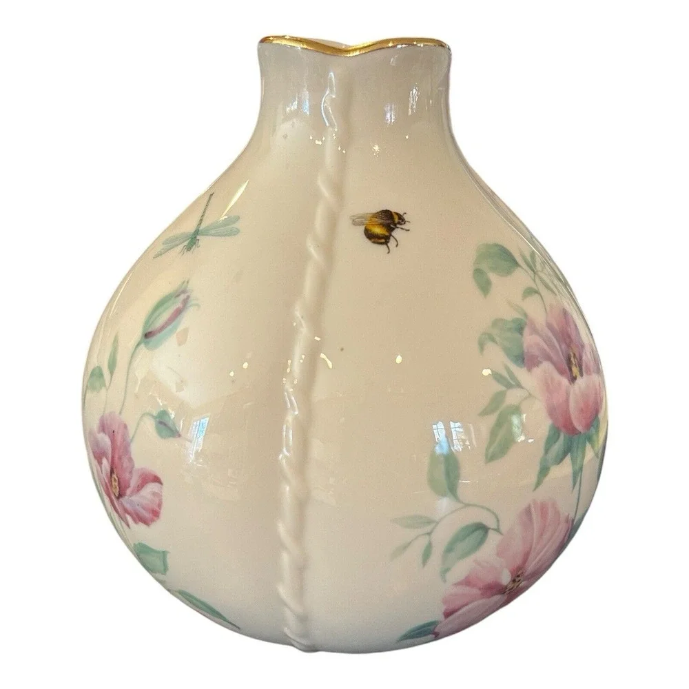 Lenox Vase Morningside Cottage Pattern with Flowers Dragonflies & Bees Gold Trim